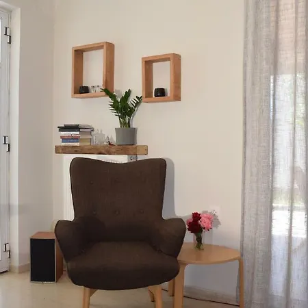 Petra Thea 1 Kalamata